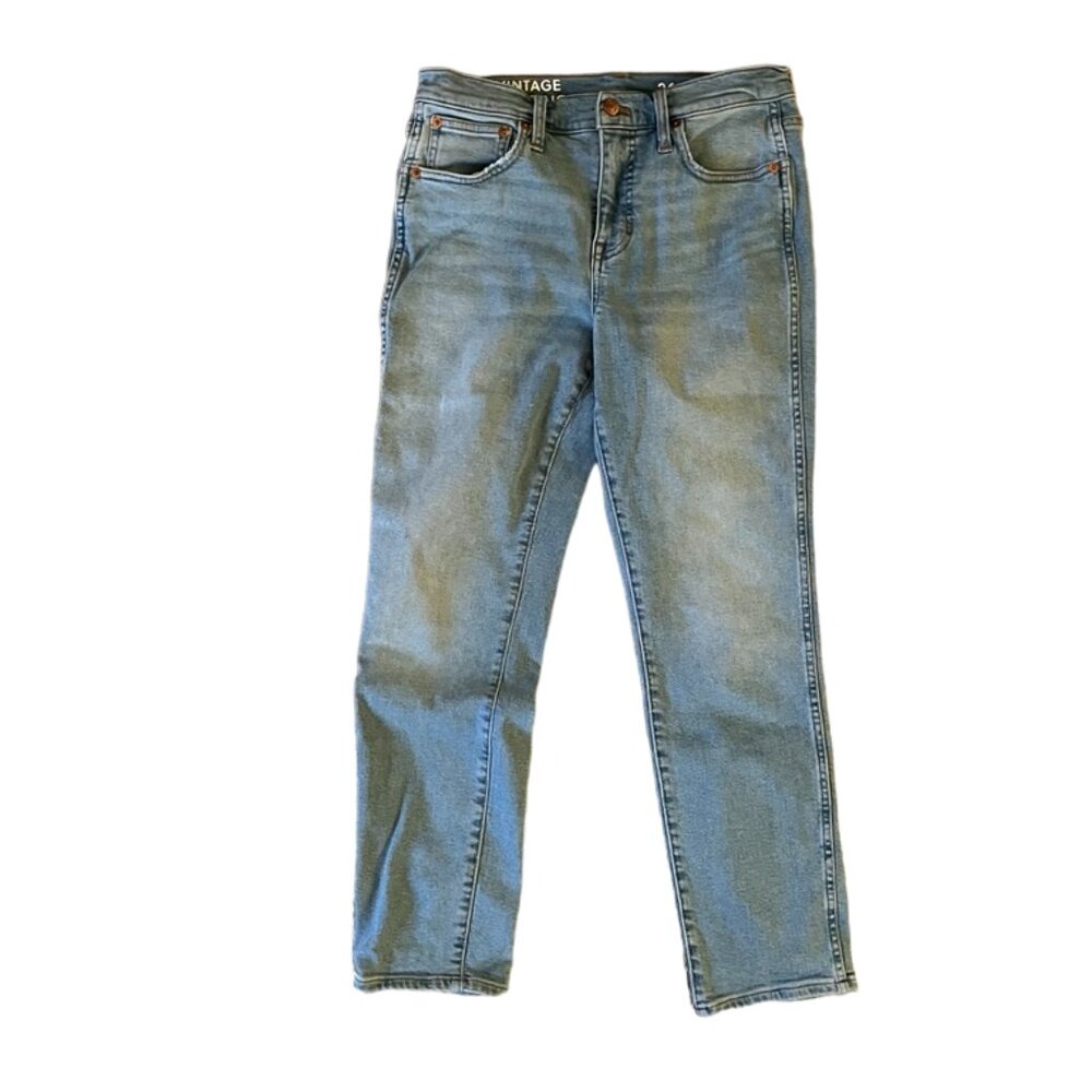 Gap Vintage Slim Straight Jean in Light Wash, size 26